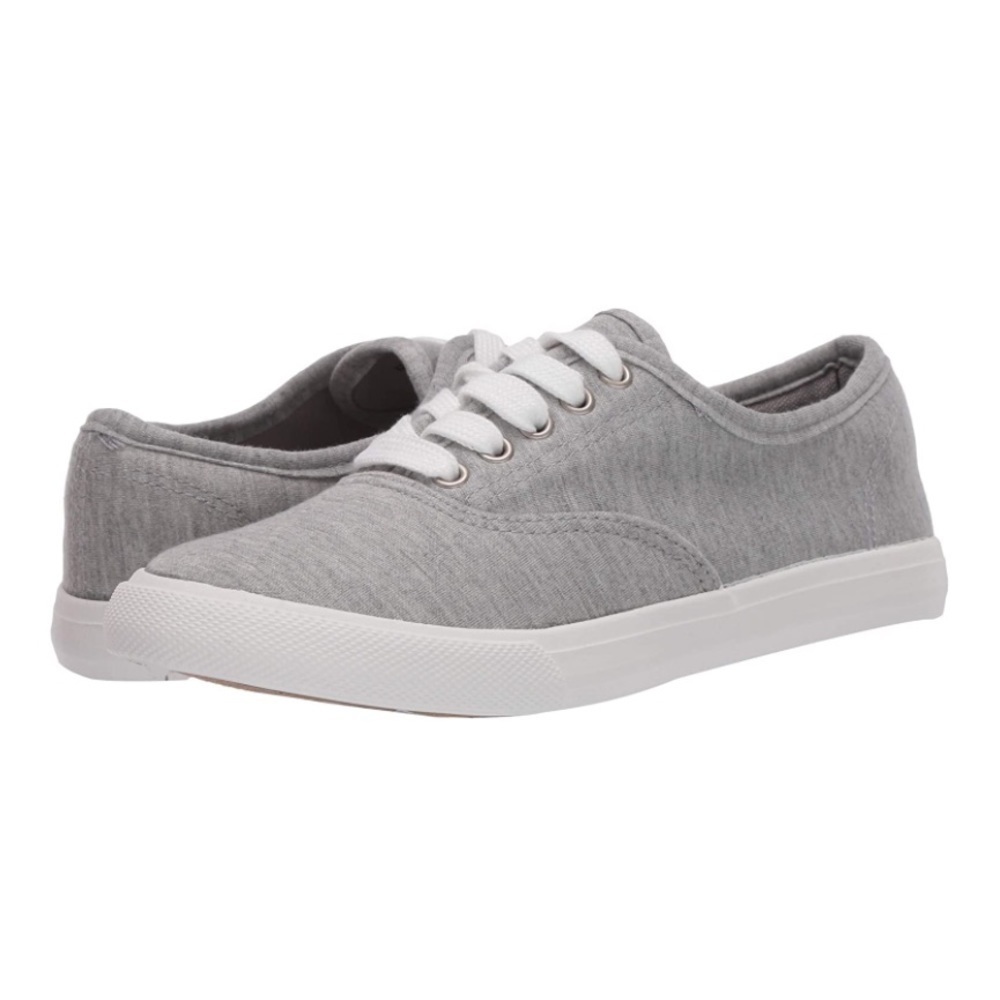 NWT Universal Thread Sneakers